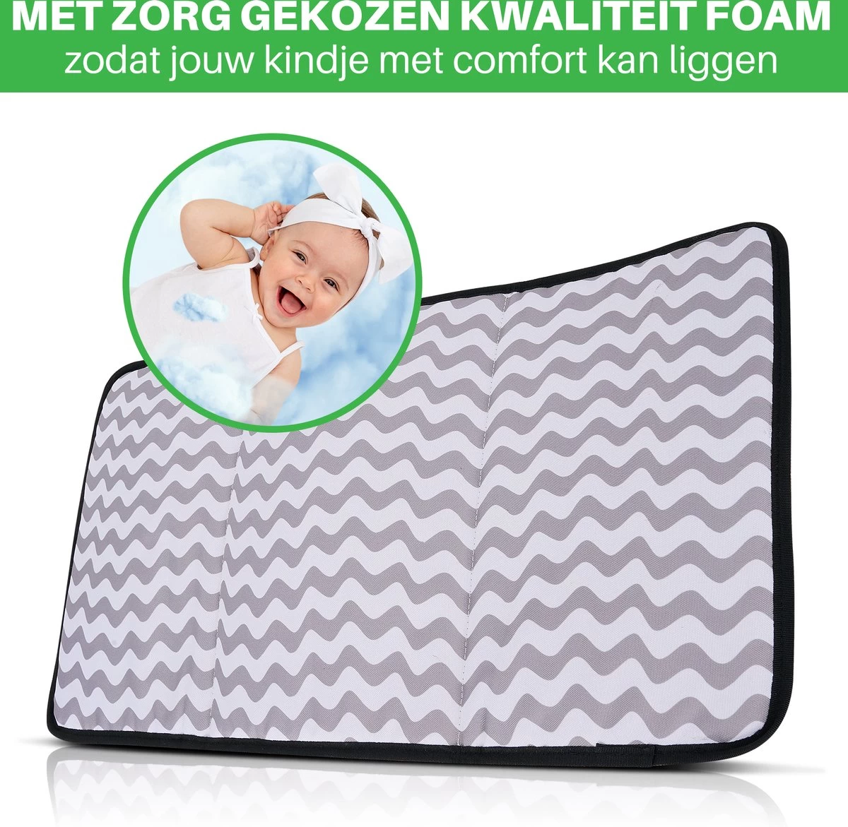 Brisby Slijtvaste Luiertas – Verzorgingstas - Two Tone Groen En Zwart - Inclusief Verschoonmatje - Isoleervakken - Met Geïntegreerde Kinderwagen Haken 4 Brisby Slijtvaste Luiertas – Verzorgingstas - Two Tone Groen En Zwart - Inclusief Verschoonmatje - Isoleervakken - Met Geïntegreerde Kinderwagen Haken - Afbeelding 4