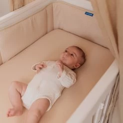 AeroSleep® Bedomrander - Almond -Babyartikelen Winkel 1200x1200 1008