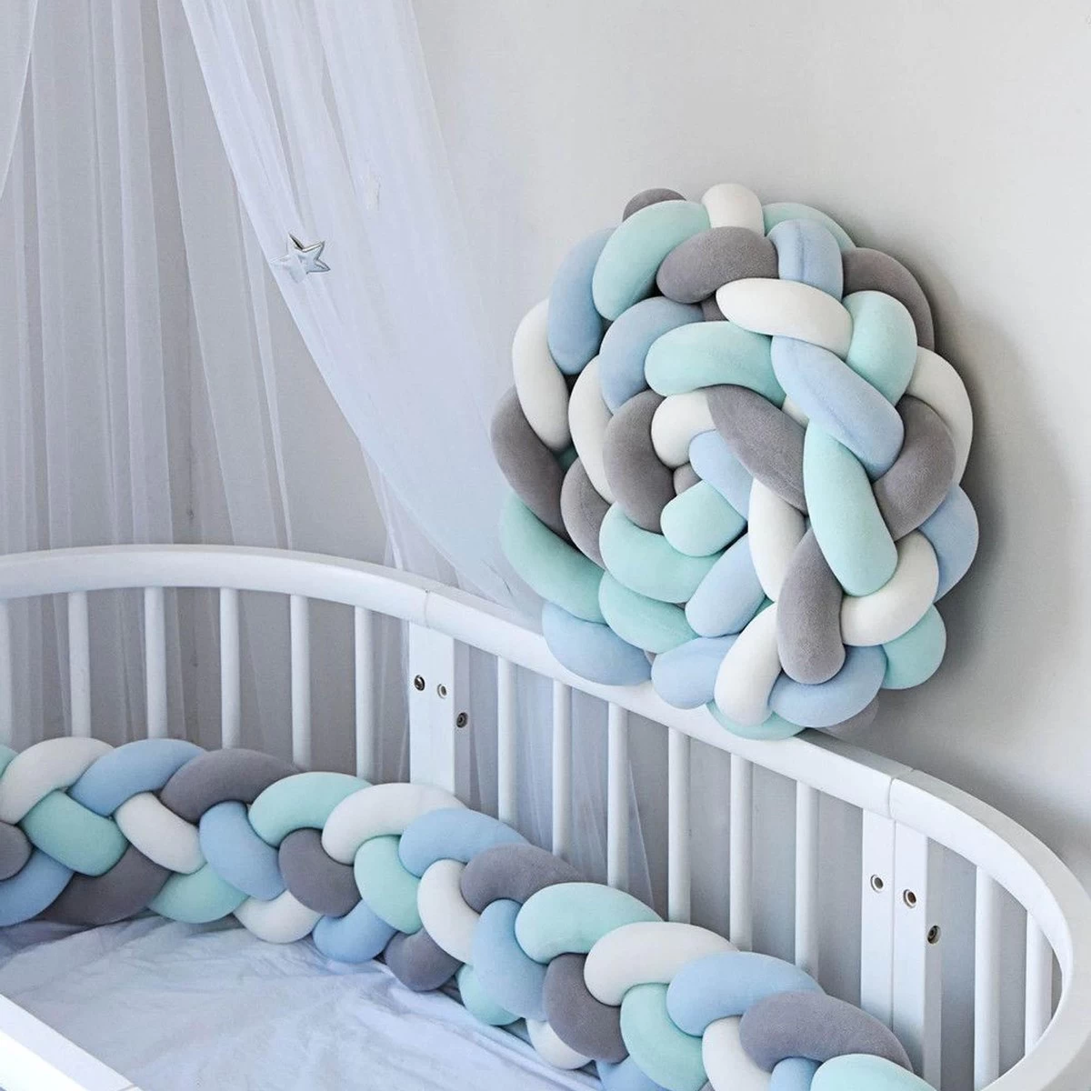 Buxibo Baby Bed Bumper - Baby Veiligheid/Hoofdbescherming/Bedbescherming - Multifunctionele Voedingskussen/Bedomrande/Boxomrander - 200CM - Blauw 3 Buxibo Baby Bed Bumper - Baby Veiligheid/Hoofdbescherming/Bedbescherming - Multifunctionele Voedingskussen/Bedomrande/Boxomrander - 200CM - Blauw - Afbeelding 3