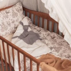 Jollein Baby Dekbedovertrek Met Sloop 100x135/140cm Pimpelmees - Forest Animals -Babyartikelen Winkel 1200x1200 1093