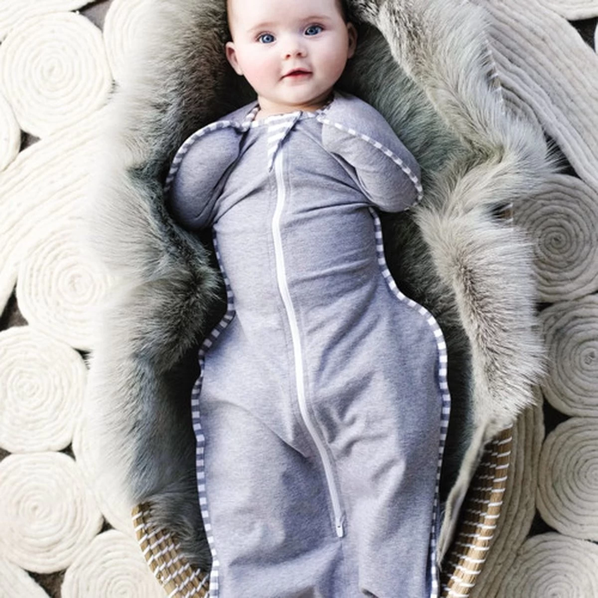 Love To Dream™ Babyslaapzak Swaddle Up™ - Inbakeren - Baby 3-6 Maanden - 6-8.5 Kg - All Season - Grijs 20 Love To Dream™ Babyslaapzak Swaddle Up™ - Inbakeren - Baby 3-6 Maanden - 6-8.5 Kg - All Season - Grijs - Afbeelding 20