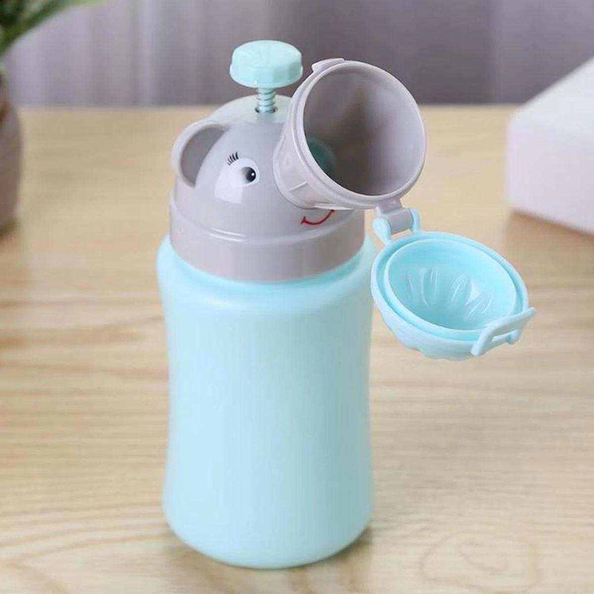 Merkloos Plas Potje - Reis Urinaal - Unisex Plaspotje - Kinder Potje Jongen - Plasfles - Kinder Zindelijkheids Training - Blauwe Olifant -Plassen - Lekvrij -Draagbare Auto, Camping, Reis Potje - Herbruikbaar - 2 Merkloos Plas Potje - Reis Urinaal - Unisex Plaspotje - Kinder Potje Jongen - Plasfles - Kinder Zindelijkheids Training - Blauwe Olifant -Plassen - Lekvrij -Draagbare Auto, Camping, Reis Potje - Herbruikbaar - - Afbeelding 2