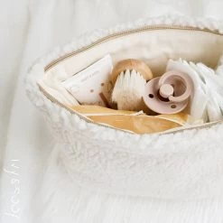 Teddy Etui | Teddy Tasje | Luier Etui | Toilettas | Ecru | Ivy And Soof -Babyartikelen Winkel 1200x1200 240