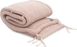 Jollein Bedomrander River Knit 180x35cm - Pale Pink -Babyartikelen Winkel 1200x740