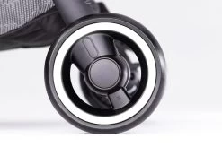 Hamilton By Yoop X1 Plus Buggy – Nieuw, Hoger, Uitgebreider 2023 Model – Premium Stroller Met One Hand Folding Technologie – Grijs – Lichte, Verstelbare En Wendbare Kinderwagen Met Vele Gemakken -Babyartikelen Winkel 1200x799 34