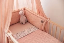 Jollein Bedomrander River Knit 180x35cm - Pale Pink -Babyartikelen Winkel 1200x800 144