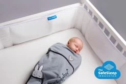 AeroSleep® Bedomrander - Wit -Babyartikelen Winkel 1200x800 215