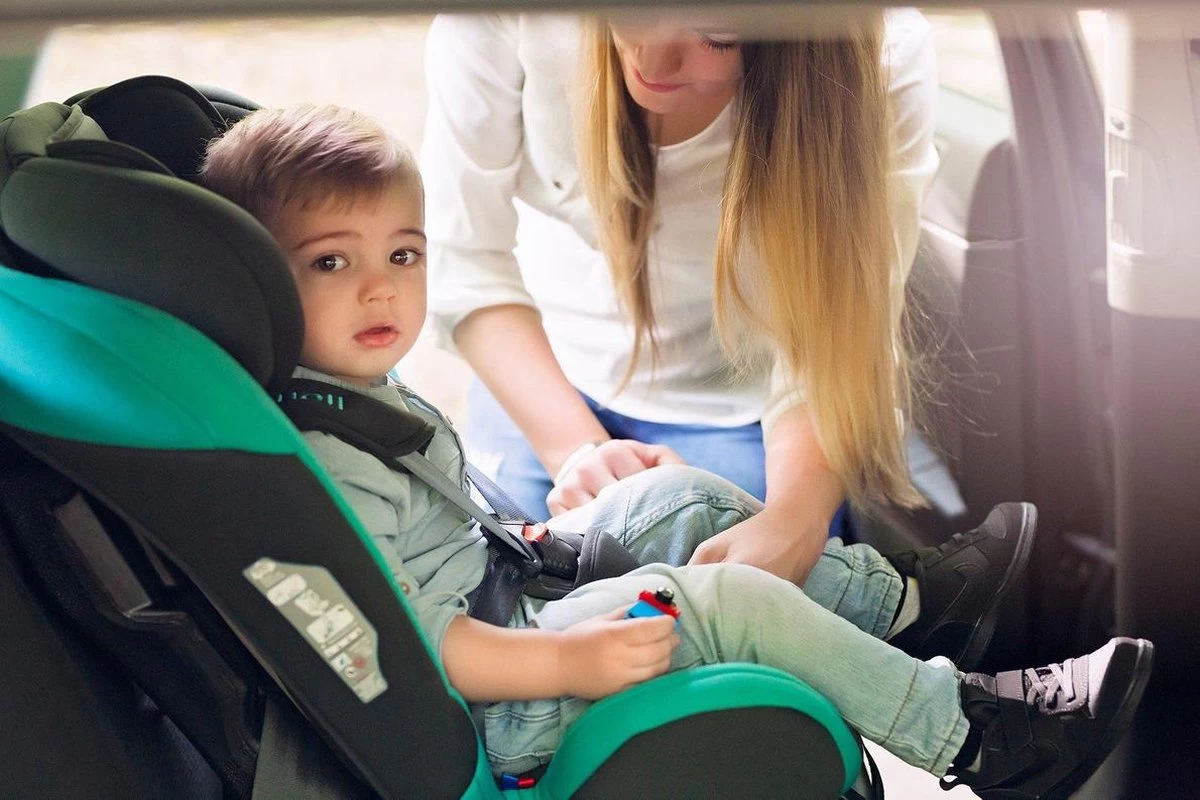 Lionelo Sander - Autostoel - ISOFIX 180° - Extra Zij-bescherming - Tot 36kg 7 Lionelo Sander - Autostoel - ISOFIX 180° - Extra Zij-bescherming - Tot 36kg - Afbeelding 7