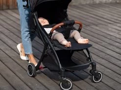 Lionelo Buggy Julie One - Kinderwagen Premium - Automatisch Opvouwen - Wandelwagen Tot 22 Kg - Comfortabele Zitje -Babyartikelen Winkel 1200x896 5