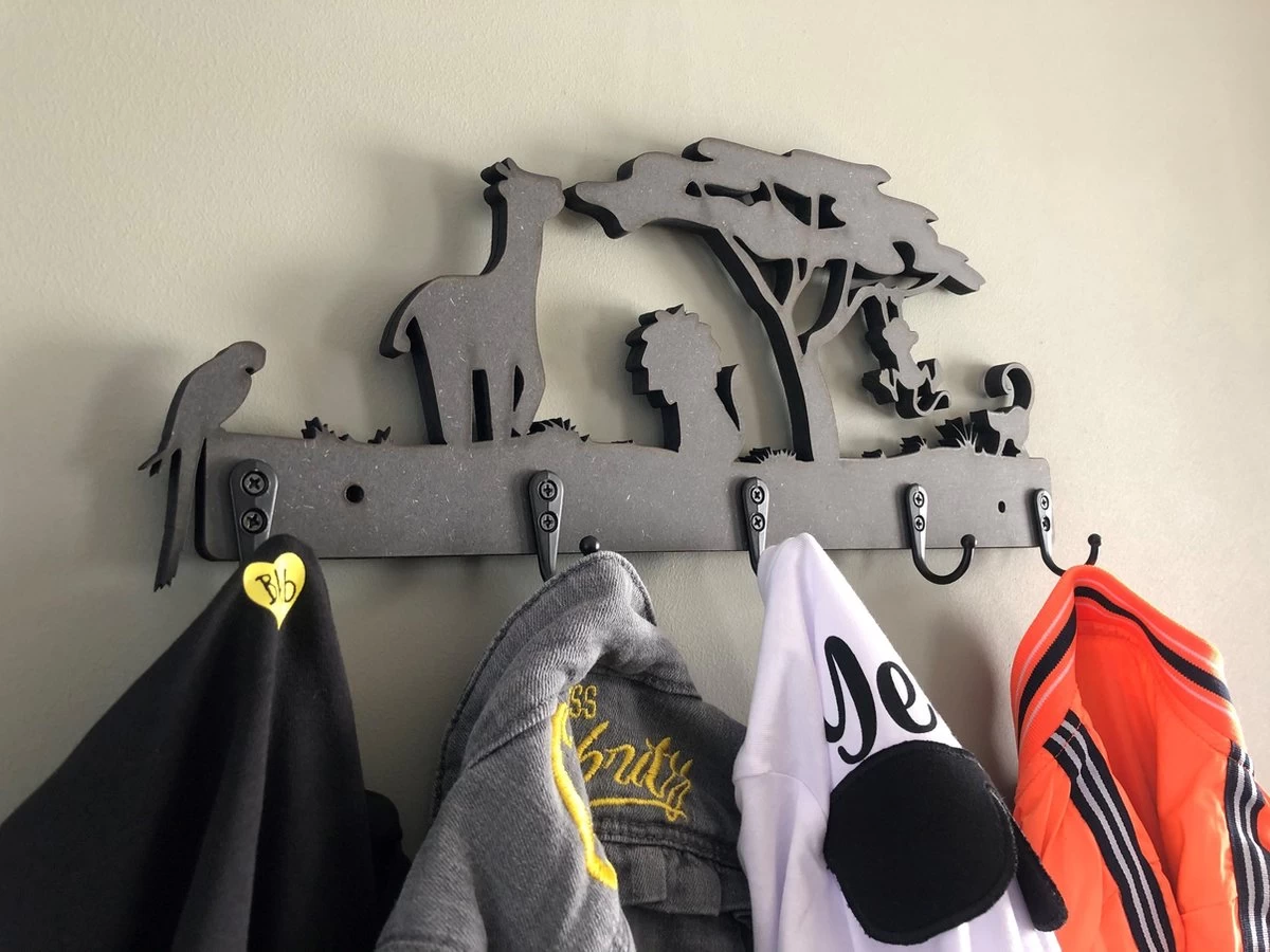 Merkloos Kinderkapstok - Kapstok Kinderen Jungle - Kinderkamer Haakjes - Zwart - Hout - 5 Haken - Met Bevestigingsmateriaal 2 Merkloos Kinderkapstok - Kapstok Kinderen Jungle - Kinderkamer Haakjes - Zwart - Hout - 5 Haken - Met Bevestigingsmateriaal - Afbeelding 2
