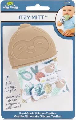 Itzy Ritzy - Itzy Mitt™ - Baby Bijtwant - Beige Luiaard -Babyartikelen Winkel 757x1200