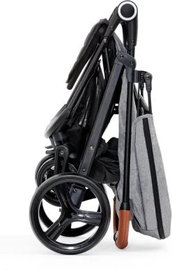 Kinderkraft Wandelwagen Grande Plus - Grey -Babyartikelen Winkel 764x1200 2
