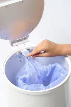 DiaperPail - Soft Grey - Luieremmer Met Speciale Luiersluis - Werkt Met Normale Vuilniszakken -Babyartikelen Winkel 799x1200 49