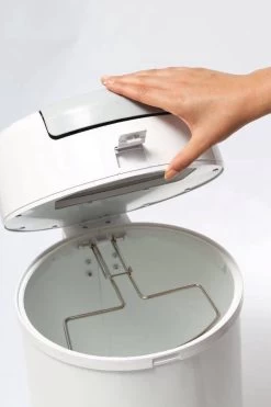 DiaperPail - Soft Grey - Luieremmer Met Speciale Luiersluis - Werkt Met Normale Vuilniszakken -Babyartikelen Winkel 799x1200 50