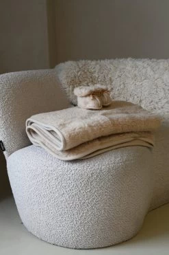 WOLLIES Amsterdam Ledikant Deken - Amandel - Merino Wol - 95 X 135 Cm -Babyartikelen Winkel 800x1200 215