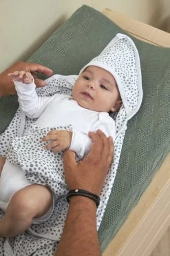 Meyco Badcape Basic Jersey/Cheetah 2-pack - Forest Green - 80x80cm -Babyartikelen Winkel 800x1200 281