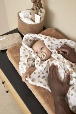 Meyco Stains Swaddle - 2-pack - Neutral - 120x120cm -Babyartikelen Winkel 800x1200 284