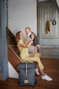 LÄSSIG Luiertas Rolltop Backpack Rugzak Incl Verschoningsmatje Antraciet -Babyartikelen Winkel 800x1200 41