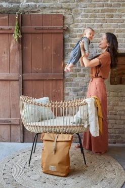 LÄSSIG Luiertas Rolltop Backpack Rugzak Incl Verschoningsmatje - Curry -Babyartikelen Winkel 800x1200 42