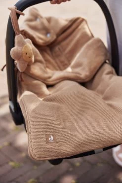 Jollein Voetenzak Voor Autstoel & Kinderwagen - Basic Knit - Biscuit -Babyartikelen Winkel 800x1200 78