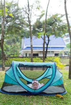 Deryan Peuter Luxe Campingbedje – Inclusief Zelfopblaasbare Matras - Ocean -Babyartikelen Winkel 807x1200