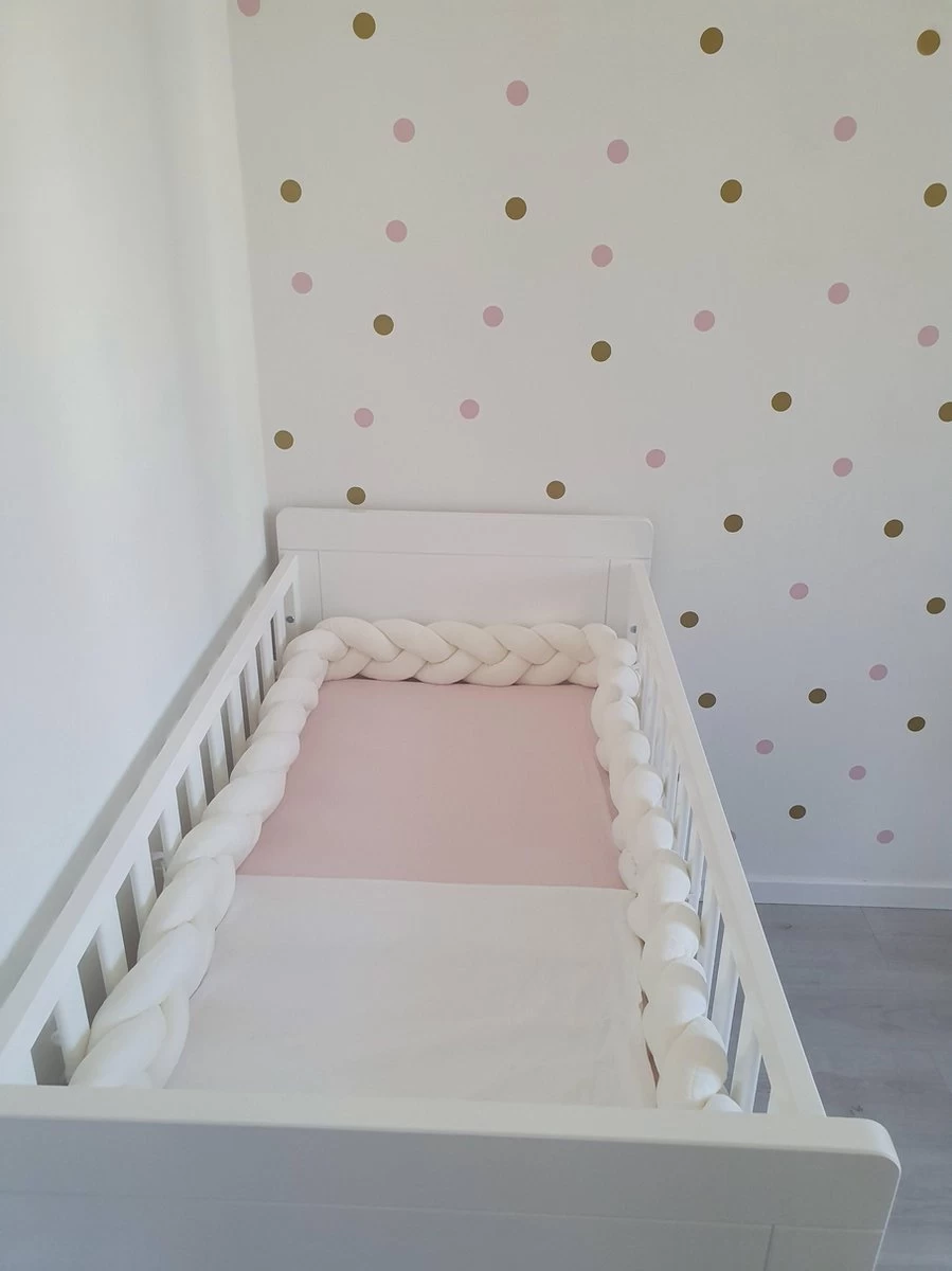 IL BAMBINI Gevlochten Baby Bed Bumper Treccia - Bedomrander - Box Omrander - Hoofdbeschermer - Boxrand - Bedbumper - Stootrand - Boxomrander - (3 Meter) Wit 5 IL BAMBINI Gevlochten Baby Bed Bumper Treccia - Bedomrander - Box Omrander - Hoofdbeschermer - Boxrand - Bedbumper - Stootrand - Boxomrander - (3 Meter) Wit - Afbeelding 5
