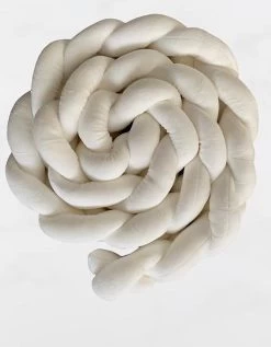 IL BAMBINI Gevlochten Baby Bed Bumper Treccia - Bedomrander - Box Omrander - Hoofdbeschermer - Boxrand - Bedbumper - Stootrand - Boxomrander - (3 Meter) Wit 11 IL BAMBINI Gevlochten Baby Bed Bumper Treccia - Bedomrander - Box Omrander - Hoofdbeschermer - Boxrand - Bedbumper - Stootrand - Boxomrander - (3 Meter) Wit -Babyartikelen Winkel 936x1200 3